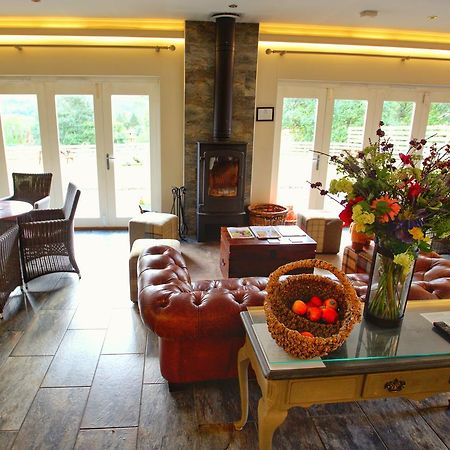Loch Ness Guest House Fort Augustus Bagian luar foto
