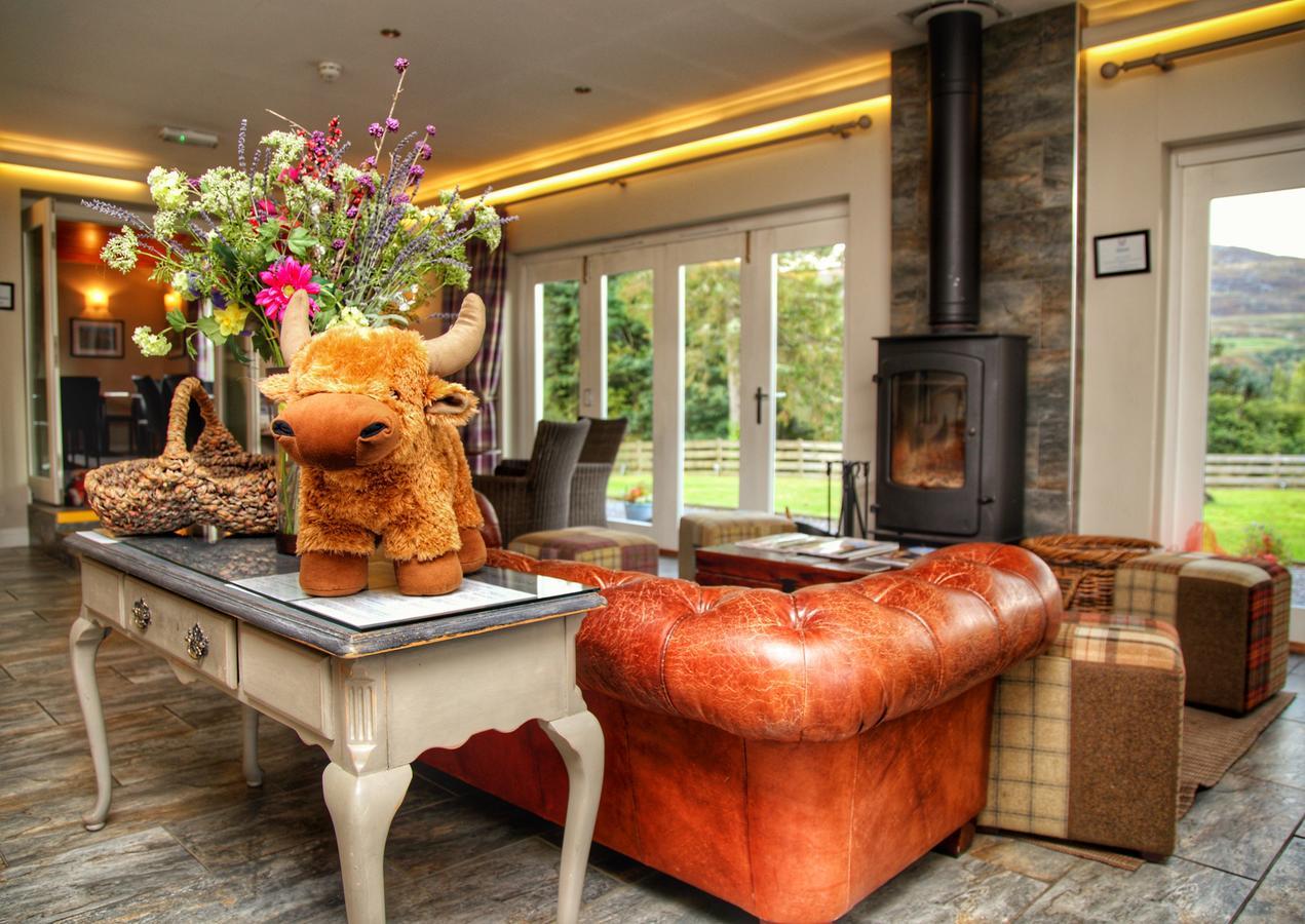 Loch Ness Guest House Fort Augustus Bagian luar foto